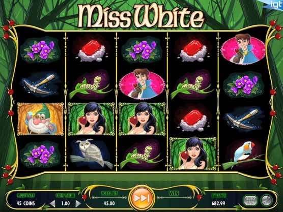 Miss White Slot Freeplay